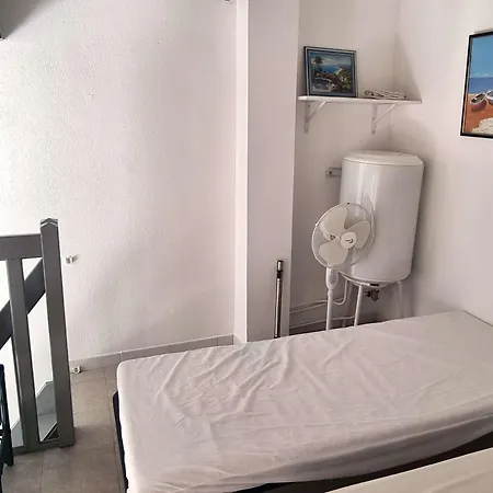 Renovee Climatisee Avec Piscine Et Parking Proche - Fr-1-607-107 *