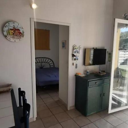 Renovee Climatisee Avec Piscine Et Parking Proche - Fr-1-607-107