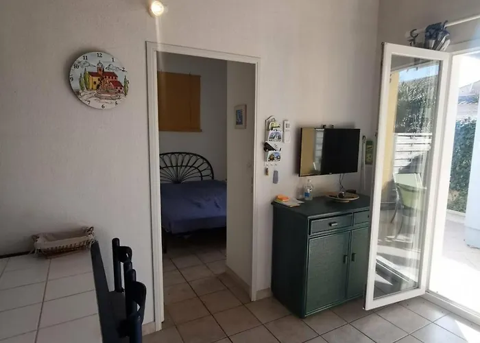 Renovee Climatisee Avec Piscine Et Parking Proche - Fr-1-607-107