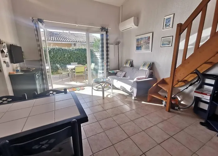 بيت للعطل Renovee Climatisee Avec Piscine Et Parking Proche - Fr-1-607-107