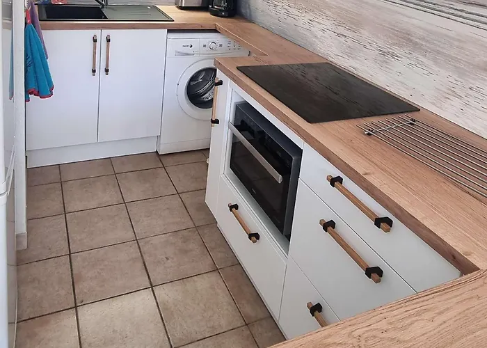 Renovee Climatisee Avec Piscine Et Parking Proche - Fr-1-607-107 بيت للعطل